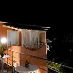 Cristina 公寓